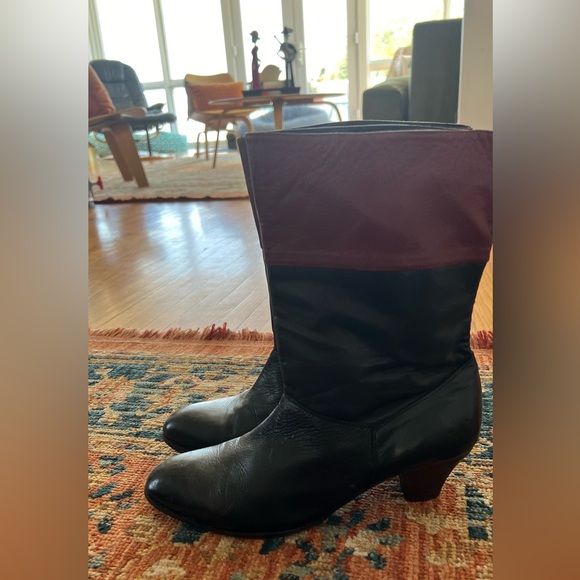 Vintage Y2K Built By Wendy Oxblood and Black Boots size 9 - Picture 2 of 4